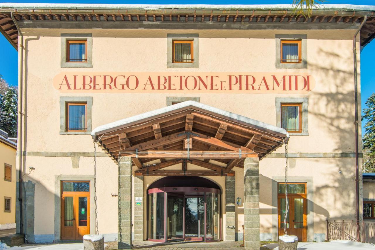 Abetone E Piramidi Resort Bagian luar foto