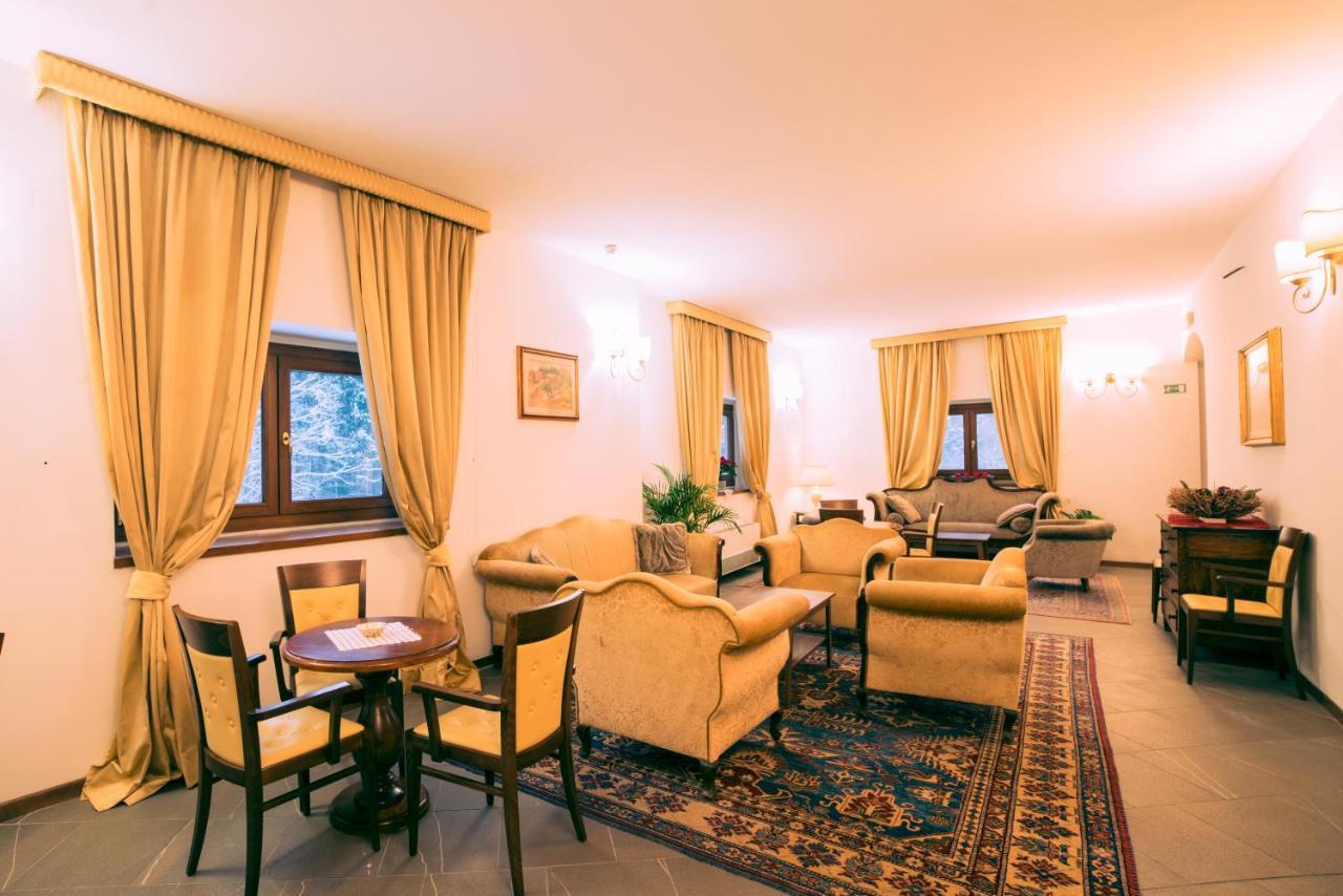 Abetone E Piramidi Resort Bagian luar foto